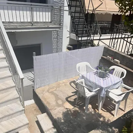 Aeria Old Port 1 * Λιμένας