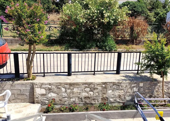 Aeria Old Port 1 Apartmán *